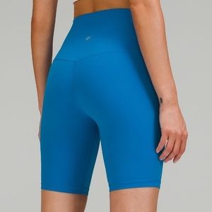NWT Lululemon Align Super High Rise Short 10”